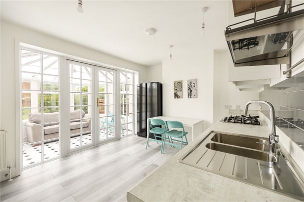 Doncaster Road, Southmead - Photo 1