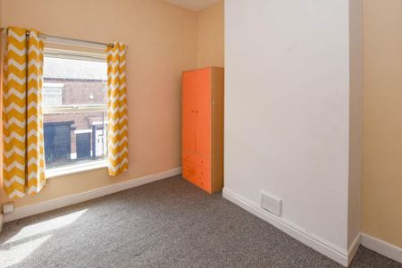 3 bed House - Terraced for Rent - Photo 5