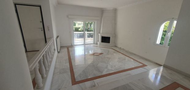Διαμέρισμα για ενοικίαση - Γλυφάδα, - Photo 1