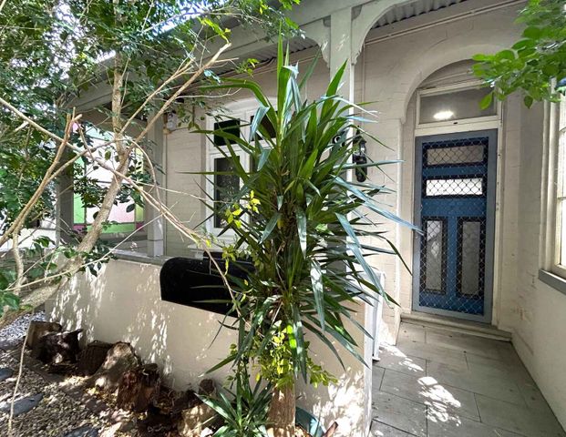 8 Gordon Street, Rooty Hill - Photo 1