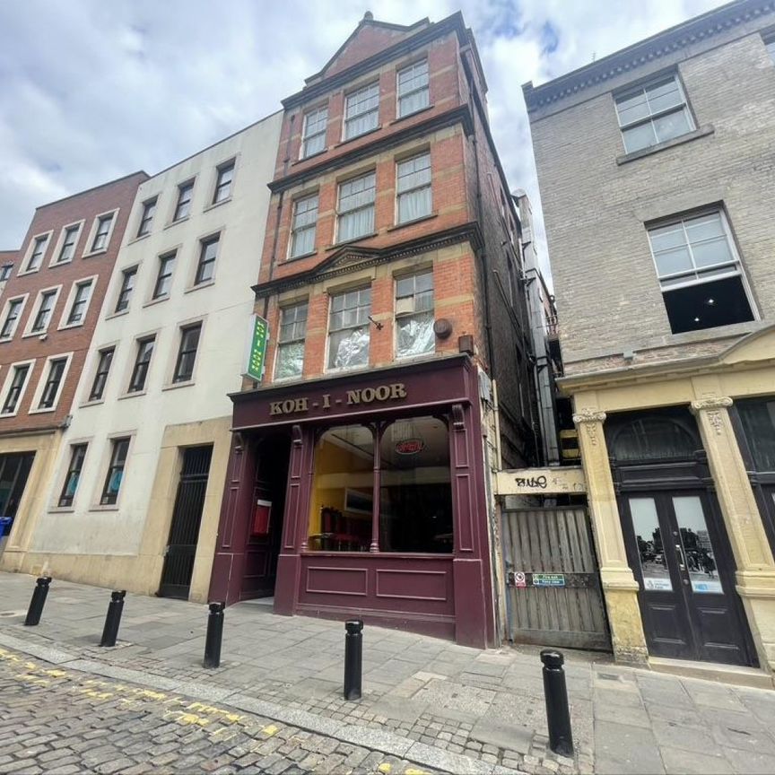 Cloth Market, Newcastle Upon Tyne - Photo 1