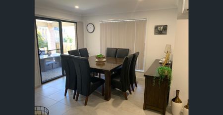 IMMACULATE & SPACIOUS PROPERTY WITH LOW MAINTENANCE YARD - Photo 4