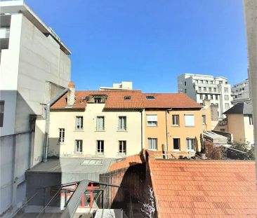 Location appartement 1 pièce - 20m² à Clermont-ferrand (63000) - Photo 3