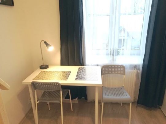 Łódź 6 Sierpnia - Zdjęcie 1