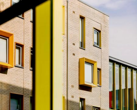 Large Plus Studio - Photo 5