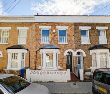 3 bedroom terraced house to rent - Photo 3
