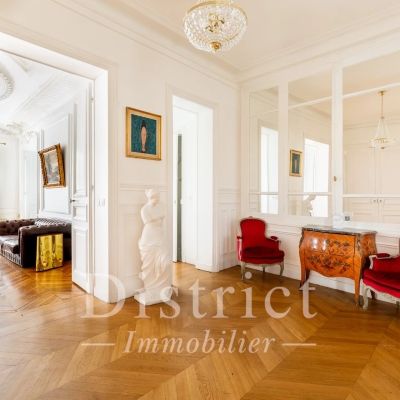 Appartement à louer à Paris 8Ème - Photo 1