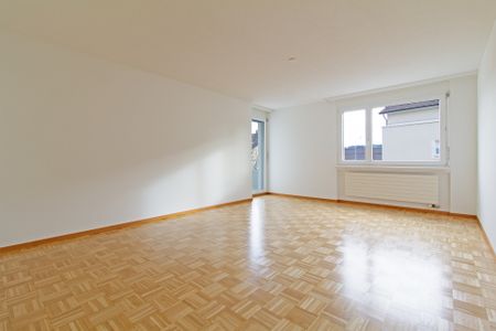 Charmante Wohnung mit Sitzplatz - Photo 5