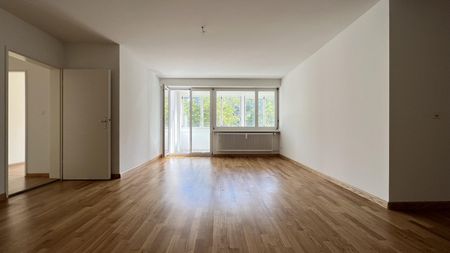 Geräumige Wohnung zwischen dem Clara- und Wettsteinplatz - Photo 3