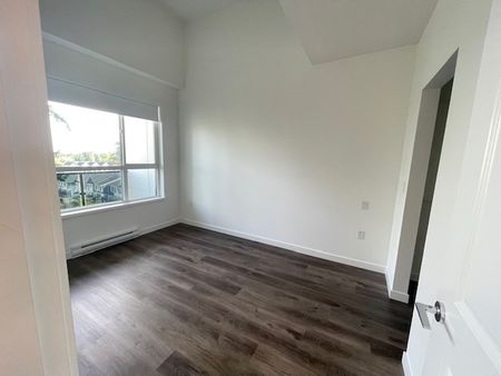 Unit 330 at The Grove. One Bedroom Plus Den - Photo 2
