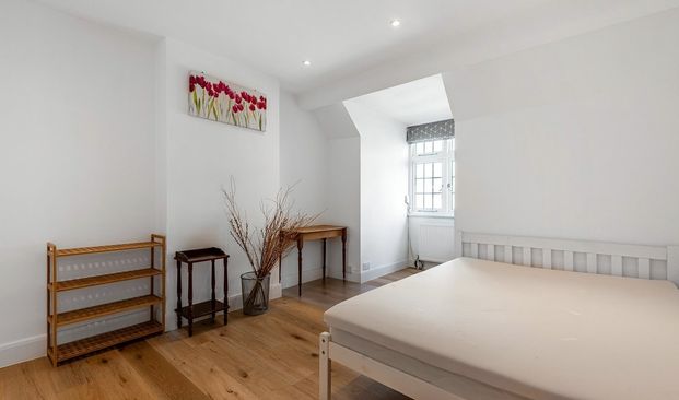 2 Bedroom Flat to Rent in Long Lane, London, SE1 - Photo 1