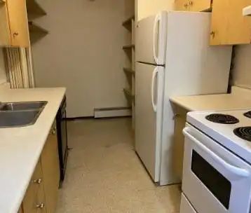 RP169 | 1 Bed 1 Bath Condo for rent in Kingsland | 7301 4A Street S... - Photo 1