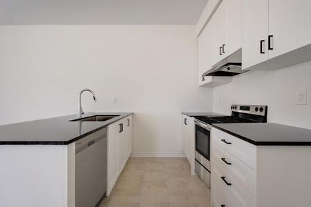 For Lease - 36 Thornbird Crescent Unit# Main, Brampton, Ontario - Photo 4