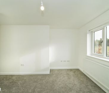 2 bedroom maisonette to rent - Photo 1