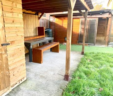 3 bedroom semi-detached house to rent - Photo 3