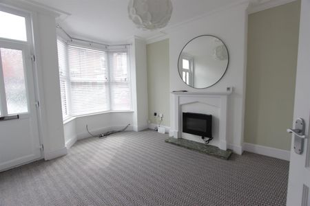 Hunter Hill Road, S11, Sheffield - Photo 3