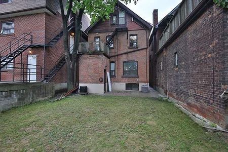 For Lease - 7 Harvard Avenue Unit# Upper, Toronto, Ontario - Photo 3
