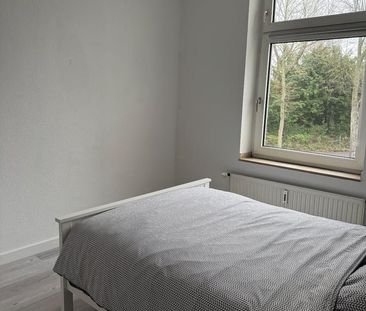 Charmante 2-Zimmer-Mietwohnung in der Nähe des Schloss Benrath - Foto 1