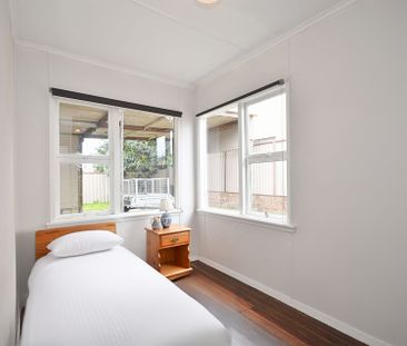 Family Home&excl;&excl; - Photo 6
