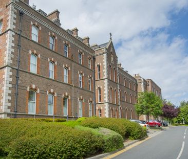 Apartment 8, Convent Hall, Convent Avenue, Mount Saint Annes, Millt... - Photo 2