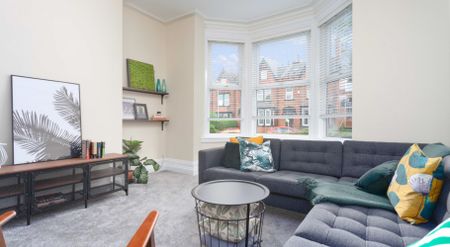 8 Estcourt Avenue, Headingley, Leeds, LS6 3ES - Photo 3