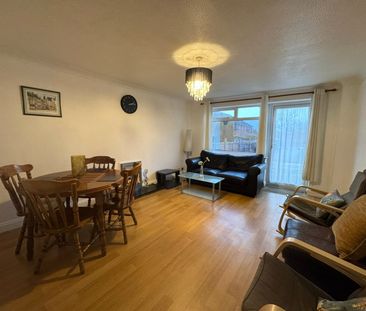 1 bedroom property to rent - Photo 3