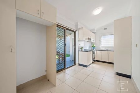 37 Maida Street, - Photo 5