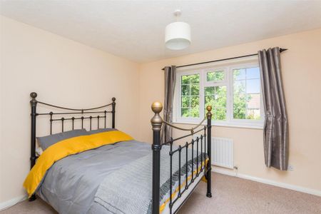 2 bedroom terraced house to rent - Photo 4