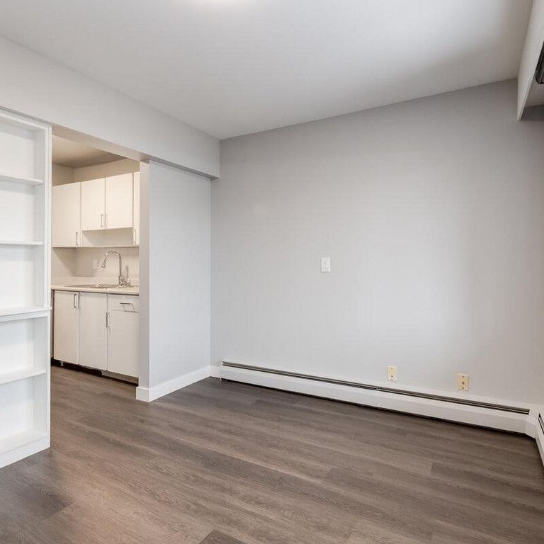 Renovated Suite - 2 Bedroom - Photo 1