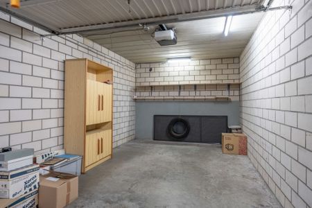 Goed onderhouden appartement op de 1e verdieping met 2 slkps - Foto 2