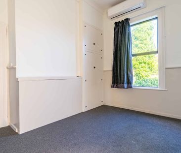 Neat & Sweet on Campbell Street - Photo 1