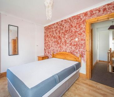 29 Delhi Parade, Belfast, BT7 3AU - Photo 4