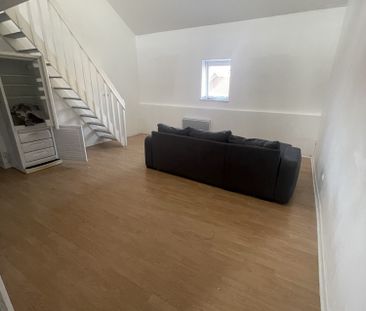 Location Appartement 3 pièces 55m² ROUBAIX 59100 - Photo 5