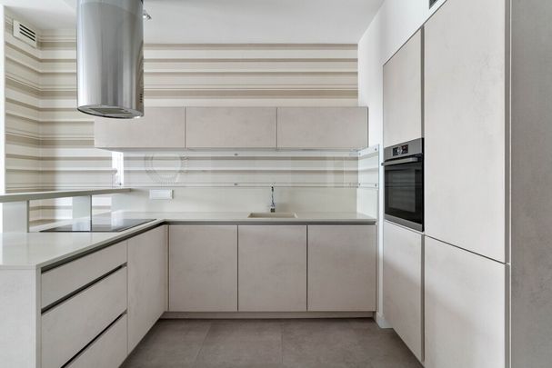 Genialna lokalizacja, taras na dachu! Od już. - Zdjęcie 1