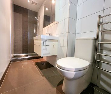 *** Welcome to apartment E211A REVOLUCION APARTMENTS *** - Photo 2