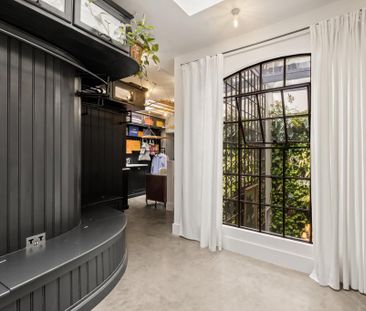 5 bedroom end of terrace house to rent - Photo 6