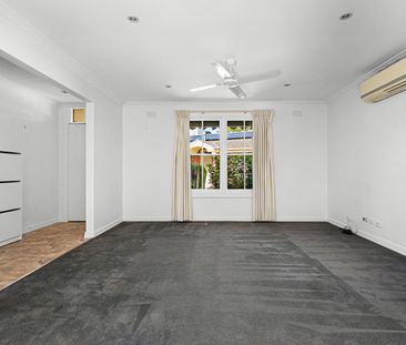 7/23 Wilfred Road, Ivanhoe East VIC 3079 - Photo 2