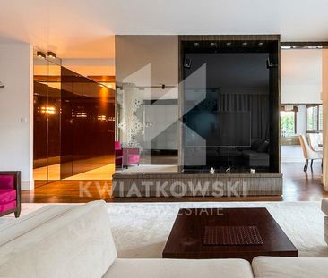 Warszawa, Mokotów, Wyględów, Biały Kamień – zdjęcie 1