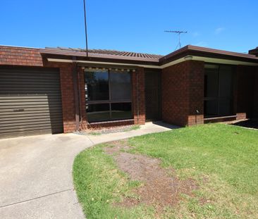 Great Location. - Photo 6