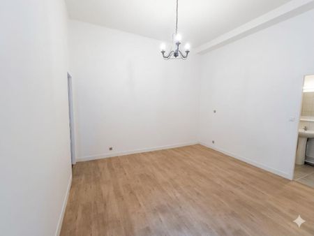 Location Appartement 1 pièce 27m² MONT DE MARSAN 40000 - Photo 4