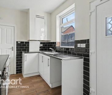 3 bedroom terraced house to rent - Photo 6