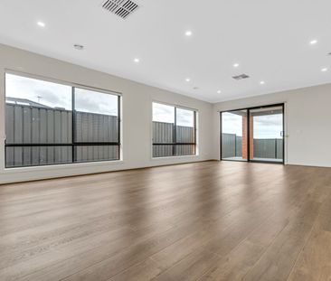 Lovely Residence In A Thriving Estate.. - Photo 5