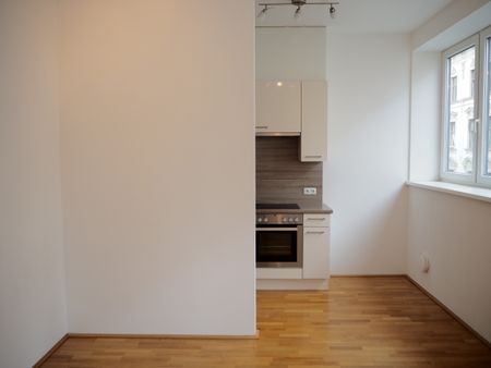 Kleinere 2-Zimmer-Wohnung in idealer Lage - Bürgerstraße 8 - Top 7 - Photo 4