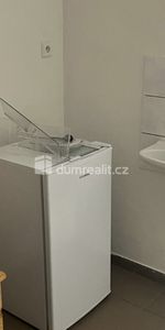 Pronájem bytu 1+kk 15 m² - Fotografie 3