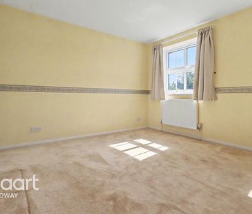 3 bedroom detached house to rent - Photo 2