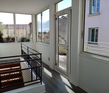 Location appartement 2 pièces 54 m² à Saint-Laurent-sur-Saône (0175... - Photo 2