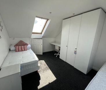 5 bedroom detached house to rent - Photo 6