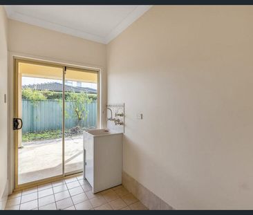 Enjoy a Peaceful Ambiance Family Home! - Photo 4