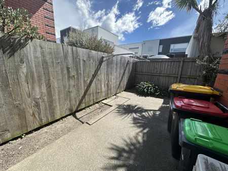 672 Ferry Road, Woolston Christchurch - Photo 5