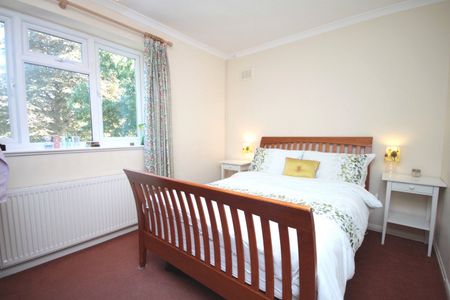 Brandram Road, London, SE13 - Photo 5